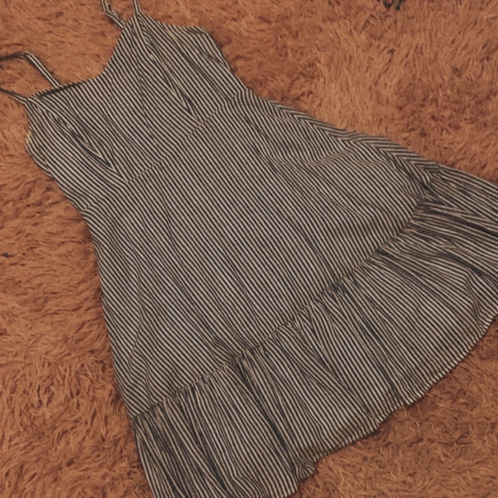 Beautiful flowy dress !❤️